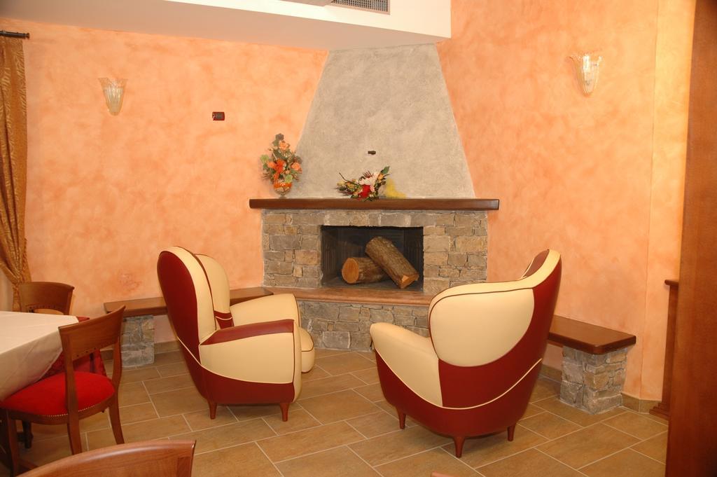 Agriturismo L'Arca Di Anna Brambilla Belvedere Marittimo Eksteriør bilde